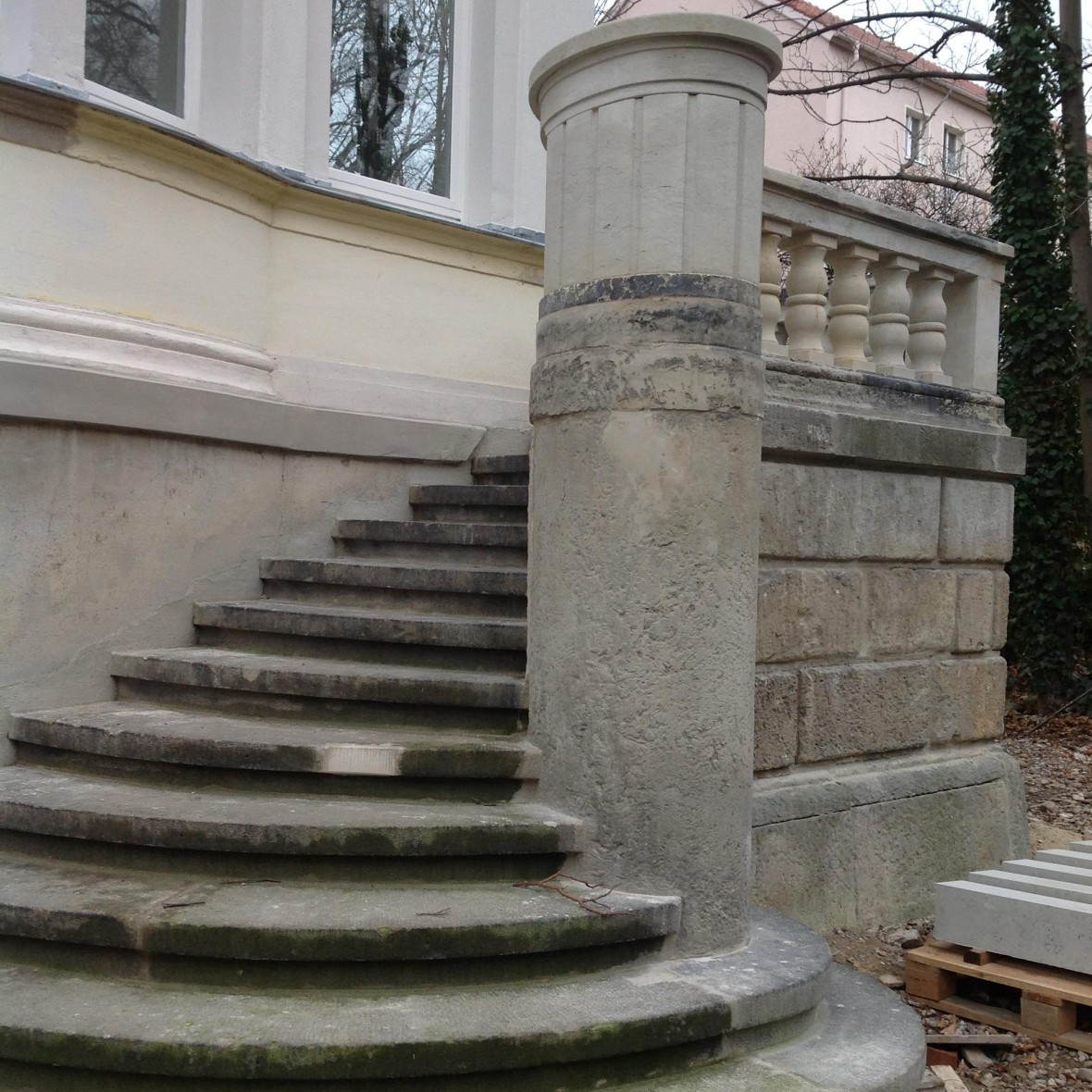 Villa-Dresden-Treppenarbeiten-nachher_Bild-2